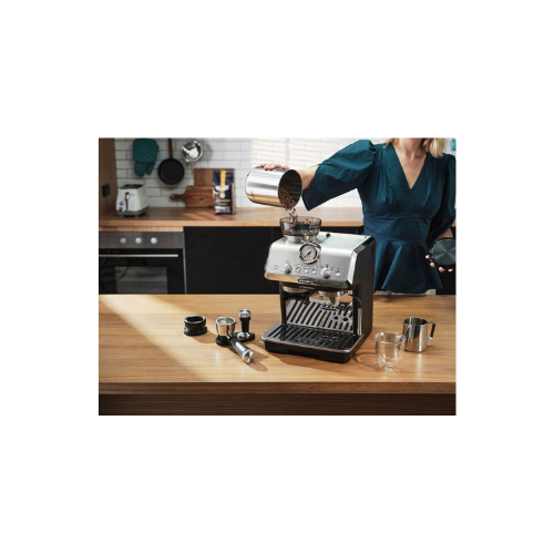 Delonghi La Specialista Arte - Pump Espresso Coffee Machines - EC9155.MB