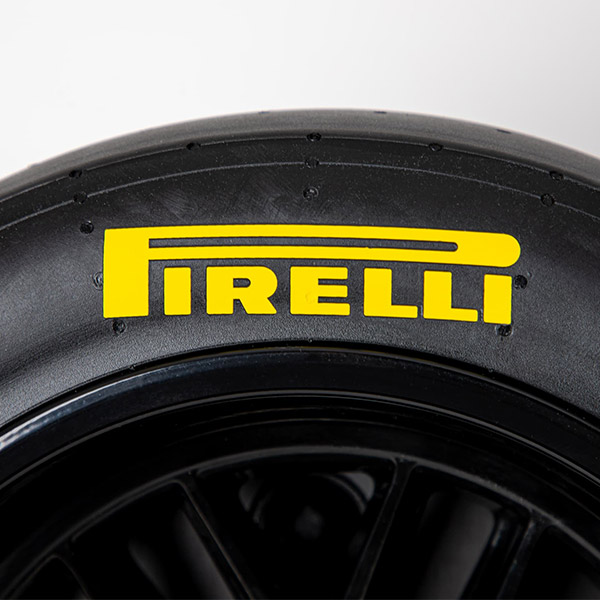 Pirelli P ZERO™ SOUND SPEAKER